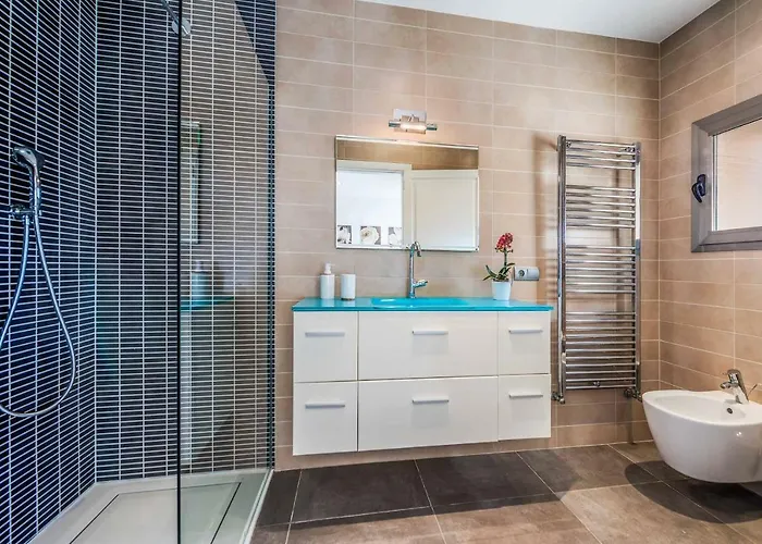 וילה Melis Dos פוינסה